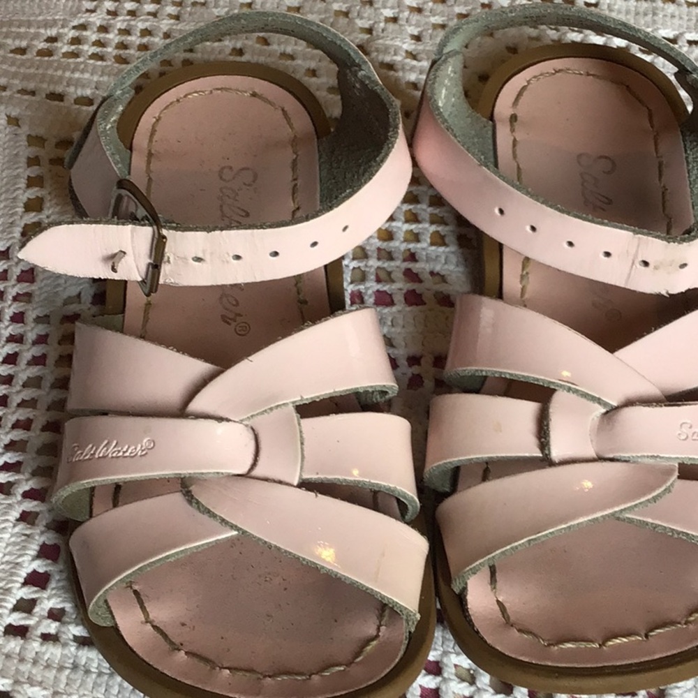 Kids Sandals - Pink Salt Water 💥